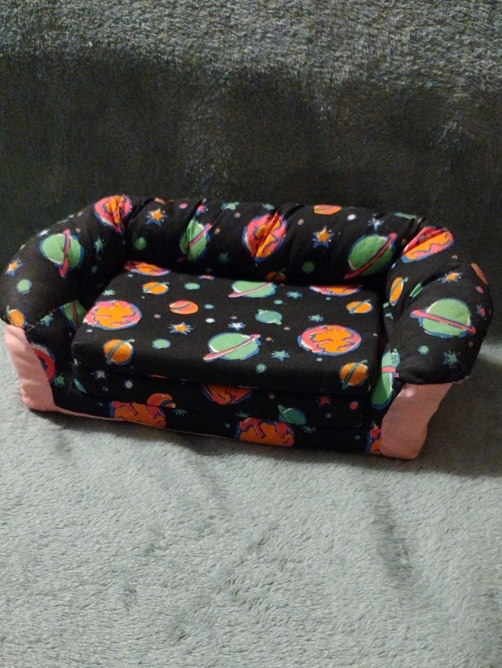 Maui Toys Inc. - 1:6 Scale Barbie-Doll Size Black Foldable Tri-Fold Foam Sofa